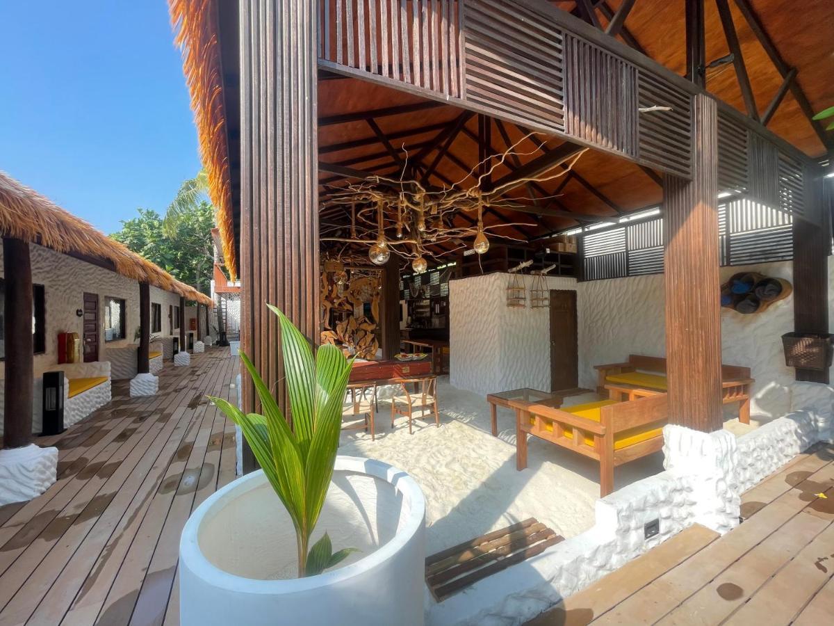 Fehendhoo Atholhu Residence מראה חיצוני תמונה