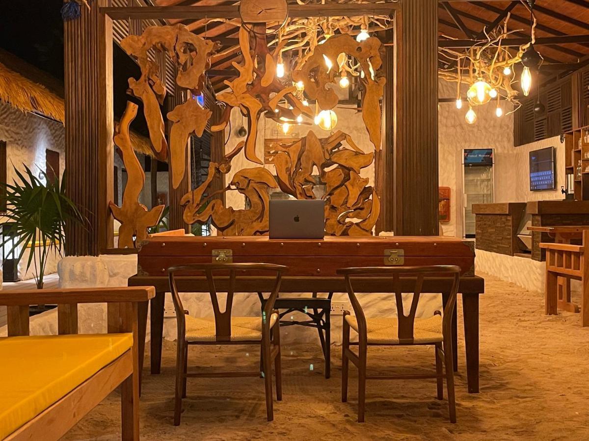 Fehendhoo Atholhu Residence מראה חיצוני תמונה