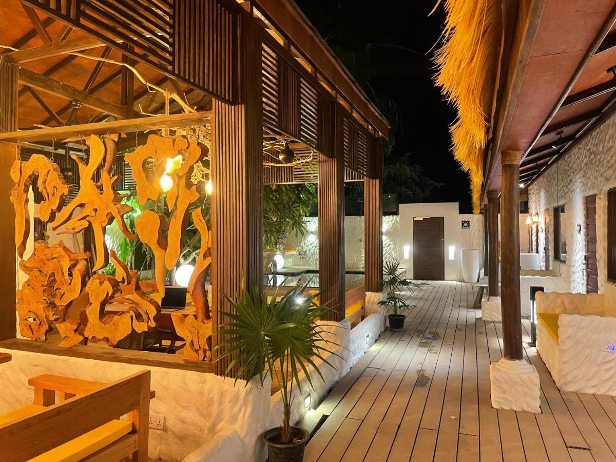 Fehendhoo Atholhu Residence מראה חיצוני תמונה