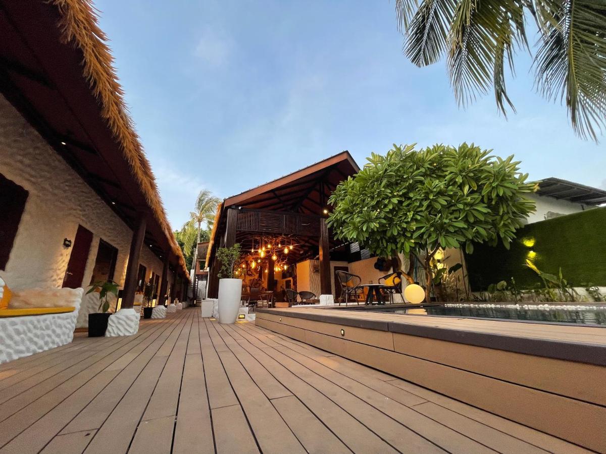 Fehendhoo Atholhu Residence מראה חיצוני תמונה