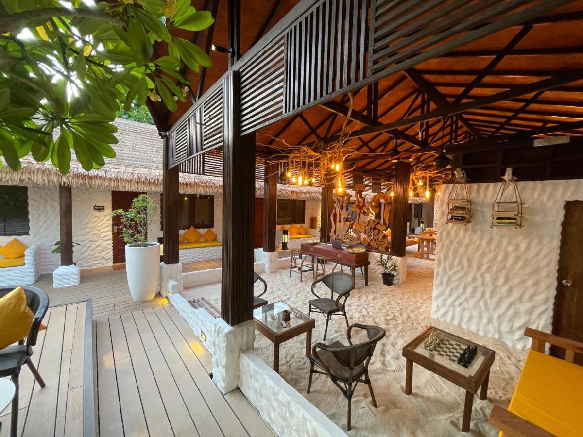 Fehendhoo Atholhu Residence מראה חיצוני תמונה